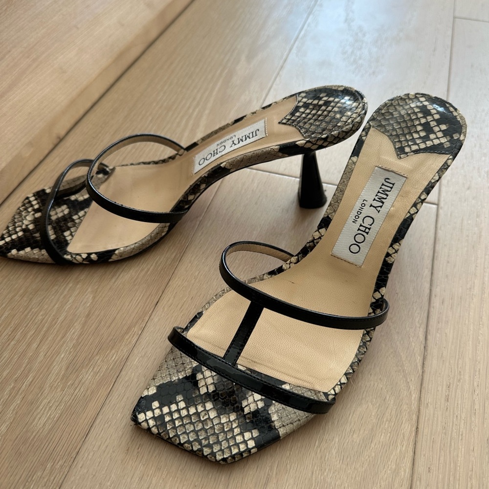 Jimmy Choo Black Women's Shoes size 38 good used condition